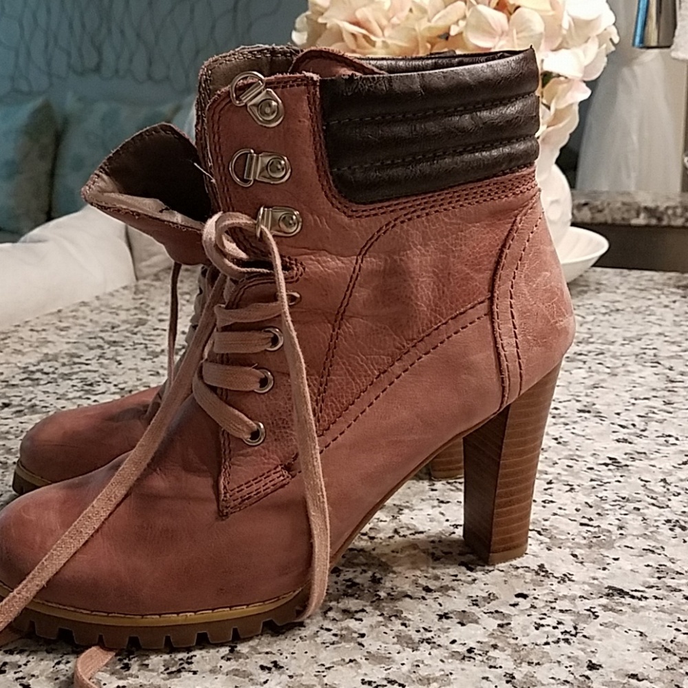 Pink Bootie